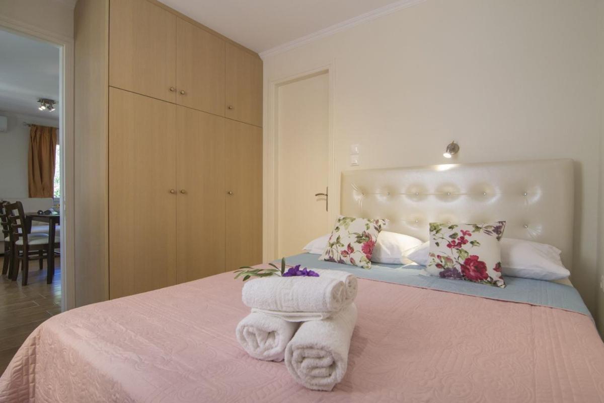 Apartmán Yannis Nest Lákka Exteriér fotografie